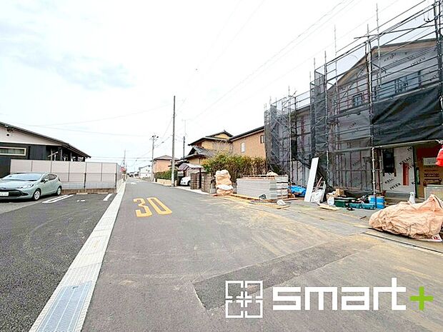 ~資金計画もお任せください~ ・ご見学はもちろん、住宅ローンなど資金面のご相談だけでもお気軽にどうぞ。 ・プロのアドバイザーがお客様にとって最適なプランをご提案させていただきます。