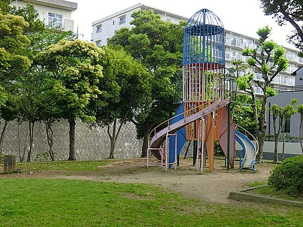 池田街区公園(210m)