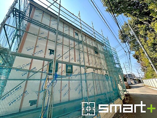 ~ご家族を守る「耐震等級3」~ ・住宅性能評価において「耐震等級3」を取得。地震に強い家であることが証明されております。 ・倒壊の恐れが低くなりますので、地震保険が半額になるメリットも。