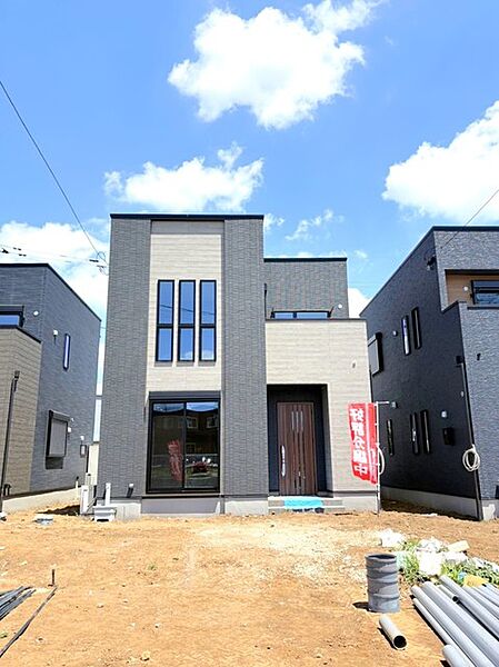 ～資金計画もお任せください～ ・ご見学はもちろん、住宅ローンなど資金面のご相談だけでもお気軽にどうぞ。 ・プロのアドバイザーがお客様にとって最適なプランをご提案させていただきます。