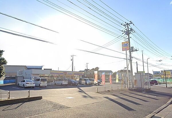ミニストップ　印西草深店（900m）