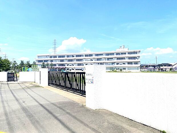 藤代幼稚園(1500m)