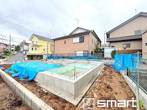 ~ご家族を守る「耐震等級3」~ ・住宅性能評価において「耐震等級3」を取得。地震に強い家であることが証明されております。 ・倒壊の恐れが低くなりますので、地震保険が半額になるメリットも。