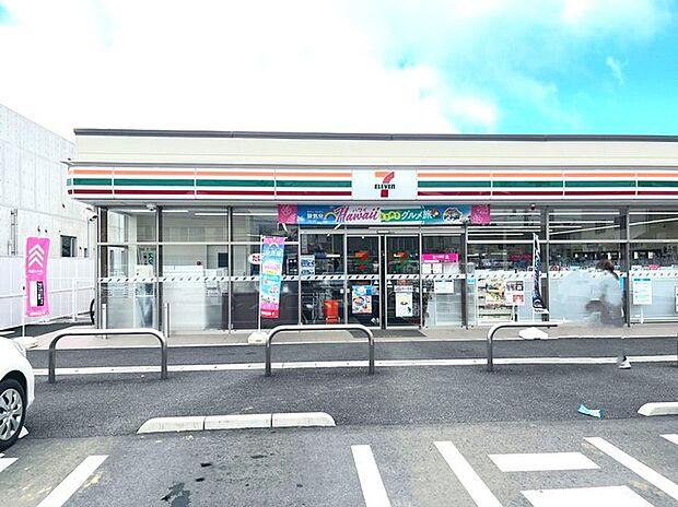 セブンイレブン水海道諏訪町店（510m）