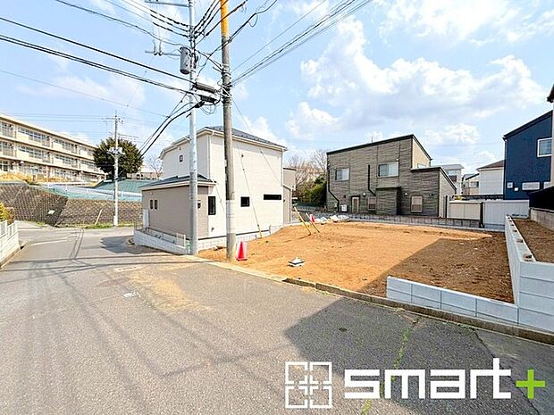 ～資金計画もお任せください～ ・ご見学はもちろん、住宅ローンなど資金面のご相談だけでもお気軽にどうぞ。 ・プロのアドバイザーがお客様にとって最適なプランをご提案させていただきます。 