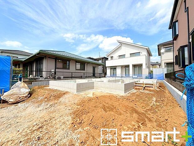 ～ご家族を守る「耐震等級3」～ ・住宅性能評価において「耐震等級3」を取得。地震に強い家であることが証明されております。 ・倒壊の恐れが低くなりますので、地震保険が半額になるメリットも。 