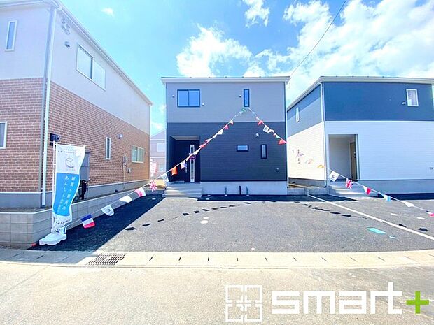 ～資金計画もお任せください～ ・ご見学はもちろん、住宅ローンなど資金面のご相談だけでもお気軽にどうぞ。 ・プロのアドバイザーがお客様にとって最適なプランをご提案させていただきます。 