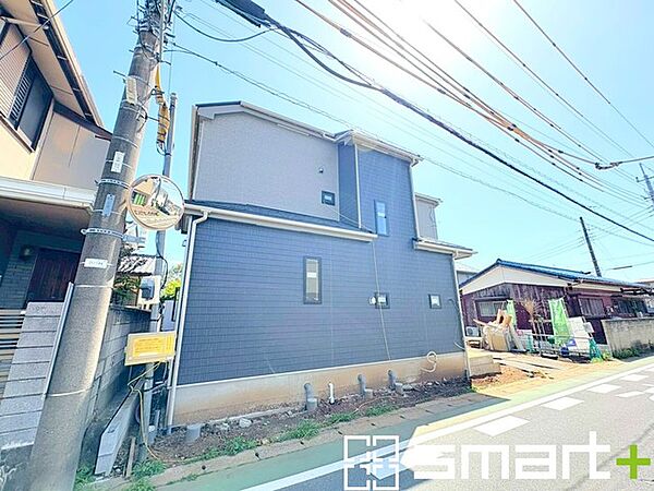 ～ご家族を守る「耐震等級3」～ ・住宅性能評価において「耐震等級3」を取得。地震に強い家であることが証明されております。 ・倒壊の恐れが低くなりますので、地震保険が半額になるメリットも。