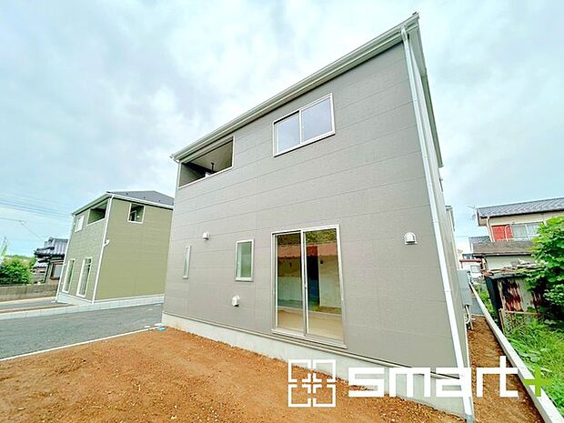 ~ご家族を守る「耐震等級3」~ ・住宅性能評価において「耐震等級3」を取得。地震に強い家であることが証明されております。 ・倒壊の恐れが低くなりますので、地震保険が半額になるメリットも。