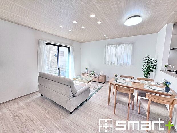 ~家具の配置がしやすい間取~ ・LDKはリビングとダイニングの境目が分かりやすくなっており、家具の配置がしやすい造り。 ・どんなインテリアにするか考えるだけでも楽しくなりますね。