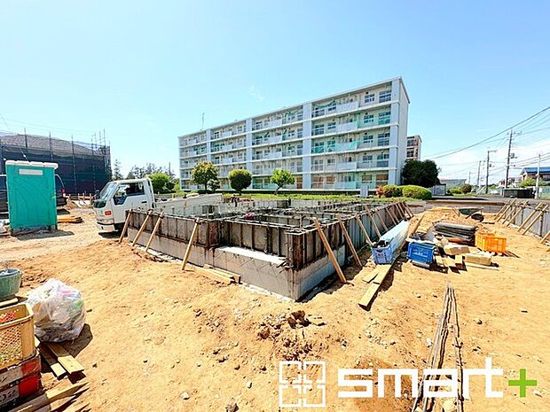 ～ご家族を守る「耐震等級3」～ ・住宅性能評価において「耐震等級3」を取得。地震に強い家であることが証明されております。 ・倒壊の恐れが低くなりますので、地震保険が半額になるメリットも。 