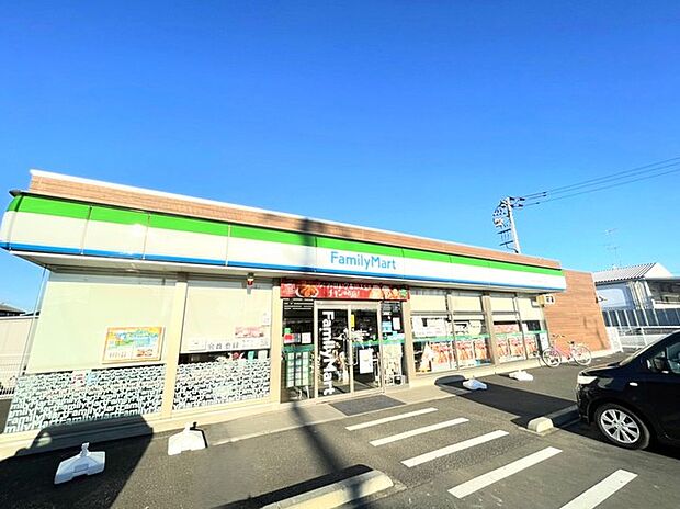 ファミリーマート 阿見うずら野一丁目店（500m）