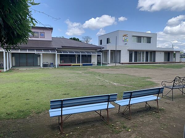 古河幼稚園（700m）