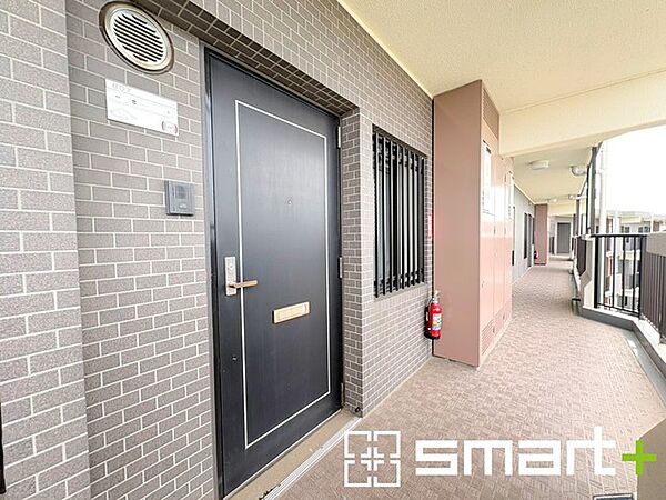 ～資金計画もお任せください～ ・ご見学はもちろん、住宅ローンなど資金面のご相談だけでもお気軽にどうぞ。 ・プロのアドバイザーがお客様にとって最適なプランをご提案させていただきます。