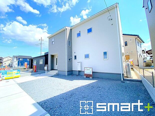 ~ご家族を守る「耐震等級3」~ ・住宅性能評価において「耐震等級3」を取得。地震に強い家であることが証明されております。 ・倒壊の恐れが低くなりますので、地震保険が半額になるメリットも。
