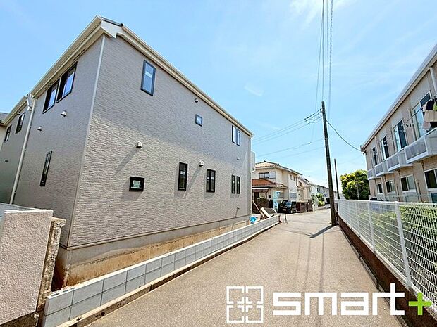 ~完成物件もご案内可能~ ・ご案内時には実際の立地に加え、同メーカー・同仕様の完成物件もご案内可能です。 ・ぜひ現地と建物をご覧いただき、具体的にイメージしてみてくださいませ。
