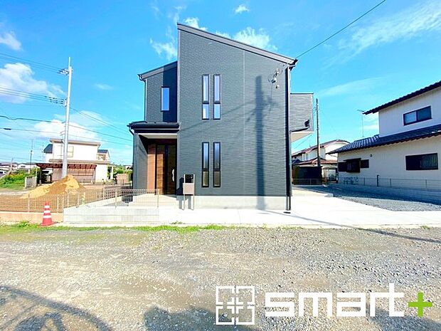 ~資金計画もお任せください~ ・ご見学はもちろん、住宅ローンなど資金面のご相談だけでもお気軽にどうぞ。 ・プロのアドバイザーがお客様にとって最適なプランをご提案させていただきます。