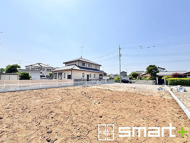 ~完成物件もご案内可能~ ・ご案内時には実際の立地に加え、同メーカー・同仕様の完成物件もご案内可能です。 ・ぜひ現地と建物をご覧いただき、具体的にイメージしてみてくださいませ。