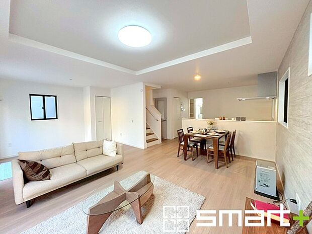 ~家具の配置がしやすい間取~ ・LDKはリビングとダイニングの境目が分かりやすくなっており、家具の配置がしやすい造り。 ・どんなインテリアにするか考えるだけでも楽しくなりますね。