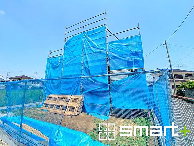 ～ご家族を守る「耐震等級3」～ ・住宅性能評価において「耐震等級3」を取得。地震に強い家であることが証明されております。 ・倒壊の恐れが低くなりますので、地震保険が半額になるメリットも。 