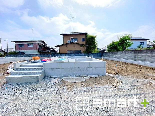 ～資金計画もお任せください～ ・ご見学はもちろん、住宅ローンなど資金面のご相談だけでもお気軽にどうぞ。 ・プロのアドバイザーがお客様にとって最適なプランをご提案させていただきます。 