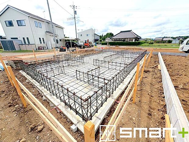 ~ご家族を守る「耐震等級3」~ ・住宅性能評価において「耐震等級3」を取得。地震に強い家であることが証明されております。 ・倒壊の恐れが低くなりますので、地震保険が半額になるメリットも。