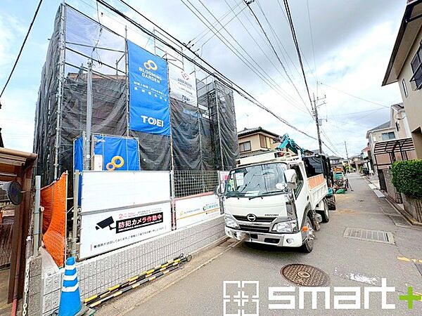 ～ご家族を守る「耐震等級3」～ ・住宅性能評価において「耐震等級3」を取得。地震に強い家であることが証明されております。 ・倒壊の恐れが低くなりますので、地震保険が半額になるメリットも。