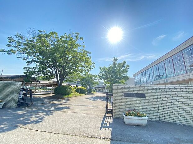 総和南中学校(410m)