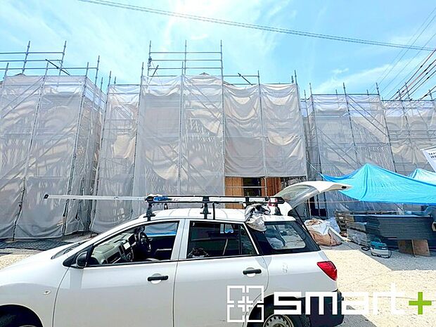 ～ご家族を守る「耐震等級3」～ ・住宅性能評価において「耐震等級3」を取得。地震に強い家であることが証明されております。 ・倒壊の恐れが低くなりますので、地震保険が半額になるメリットも。 
