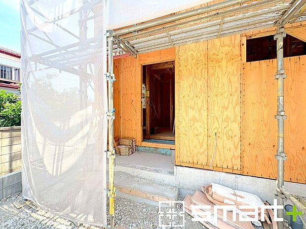 ~ご家族を守る「耐震等級3」~ ・住宅性能評価において「耐震等級3」を取得。地震に強い家であることが証明されております。 ・倒壊の恐れが低くなりますので、地震保険が半額になるメリットも。