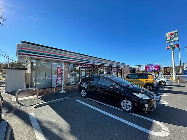 セブンイレブン土浦烏山125号バイパス店(550m)