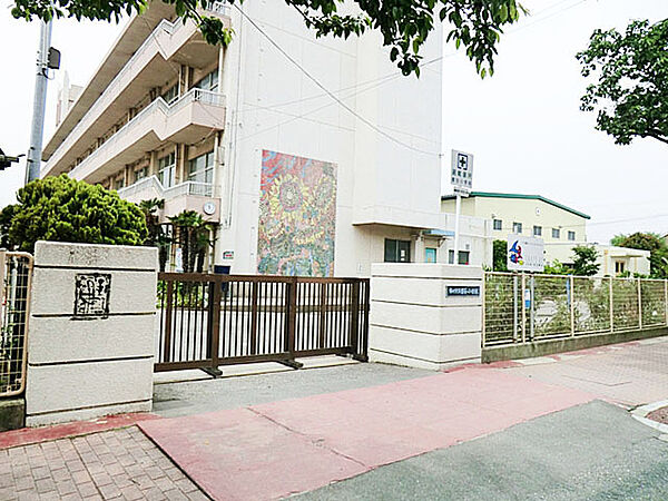 曽谷小学校（600m）
