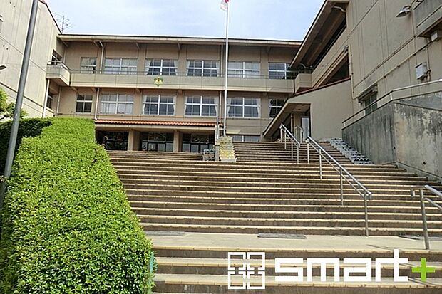 高井小学校(1100m)