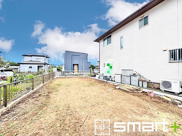 ～ご家族を守る「耐震等級3」～ ・住宅性能評価において「耐震等級3」を取得。地震に強い家であることが証明されております。 ・倒壊の恐れが低くなりますので、地震保険が半額になるメリットも。 