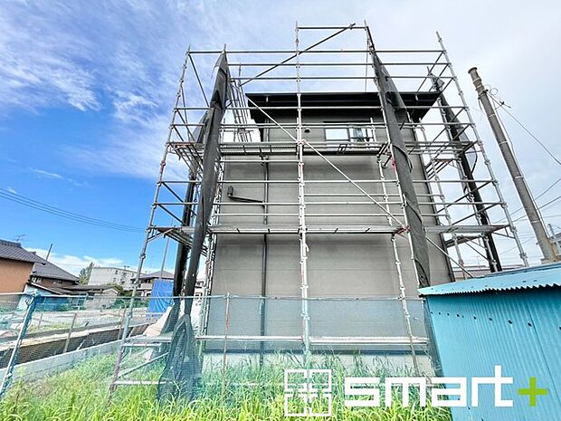 ～資金計画もお任せください～ ・ご見学はもちろん、住宅ローンなど資金面のご相談だけでもお気軽にどうぞ。 ・プロのアドバイザーがお客様にとって最適なプランをご提案させていただきます。 