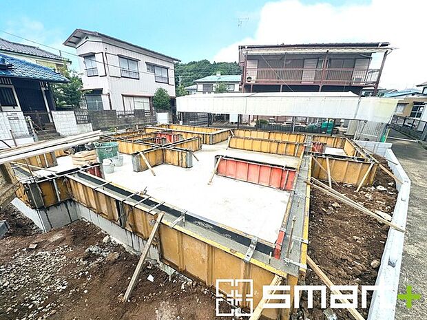 ~ご家族を守る「耐震等級3」~ ・住宅性能評価において「耐震等級3」を取得。地震に強い家であることが証明されております。 ・倒壊の恐れが低くなりますので、地震保険が半額になるメリットも。