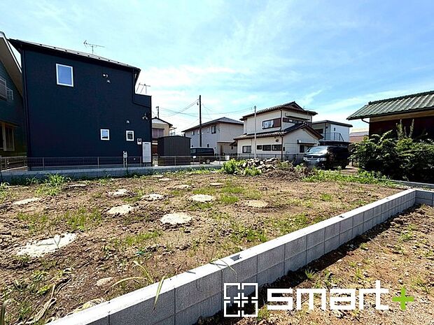 ~完成物件もご案内可能~ ・ご案内時には実際の立地に加え、同メーカー・同仕様の完成物件もご案内可能です。 ・ぜひ現地と建物をご覧いただき、具体的にイメージしてみてくださいませ。