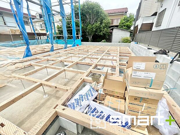 ~ご家族を守る「耐震等級3」~ ・住宅性能評価において「耐震等級3」を取得。地震に強い家であることが証明されております。 ・倒壊の恐れが低くなりますので、地震保険が半額になるメリットも。