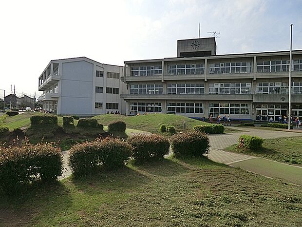 小絹小学校(1300m)