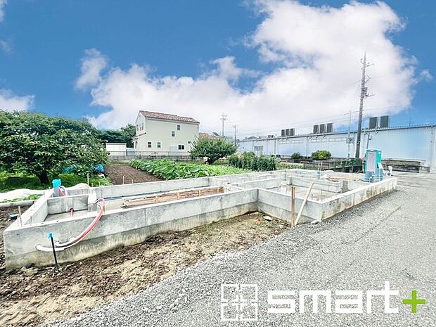 ～ご家族を守る「耐震等級3」～ ・住宅性能評価において「耐震等級3」を取得。地震に強い家であることが証明されております。 ・倒壊の恐れが低くなりますので、地震保険が半額になるメリットも。 