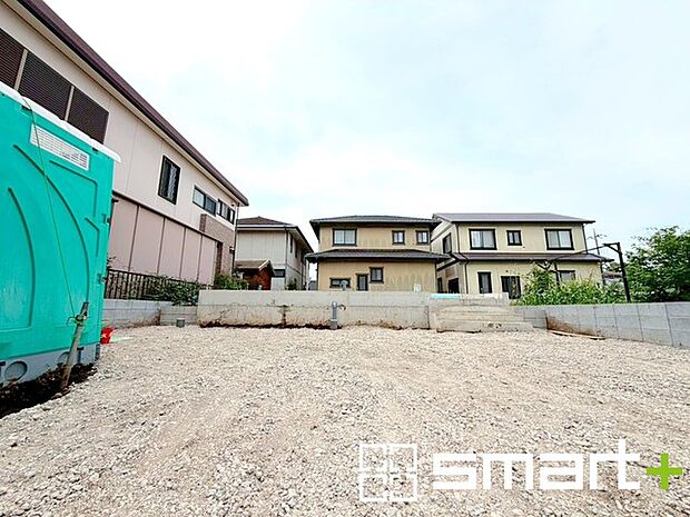 ～ご家族を守る「耐震等級3」～ ・住宅性能評価において「耐震等級3」を取得。地震に強い家であることが証明されております。 ・倒壊の恐れが低くなりますので、地震保険が半額になるメリットも。 