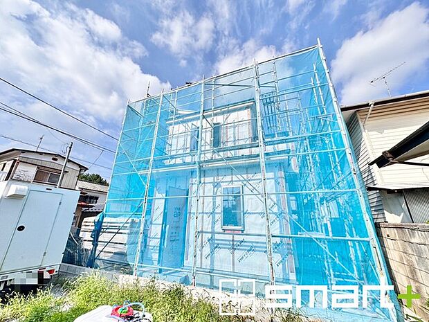 ～ご家族を守る「耐震等級3」～ ・住宅性能評価において「耐震等級3」を取得。地震に強い家であることが証明されております。 ・倒壊の恐れが低くなりますので、地震保険が半額になるメリットも。 