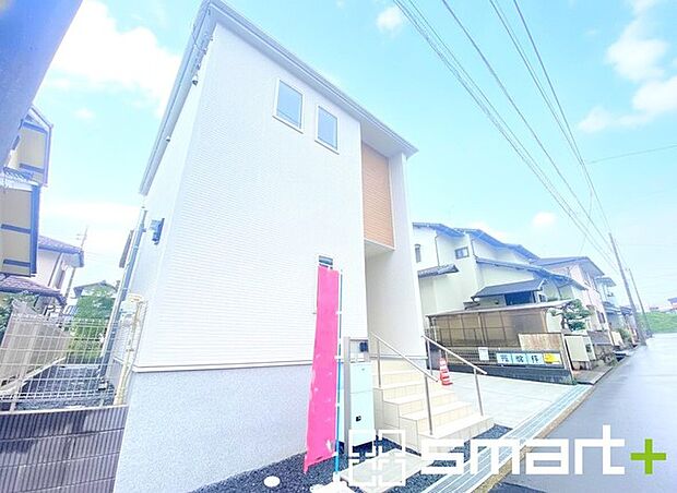 ～資金計画もお任せください～ ・ご見学はもちろん、住宅ローンなど資金面のご相談だけでもお気軽にどうぞ。 ・プロのアドバイザーがお客様にとって最適なプランをご提案させていただきます。 