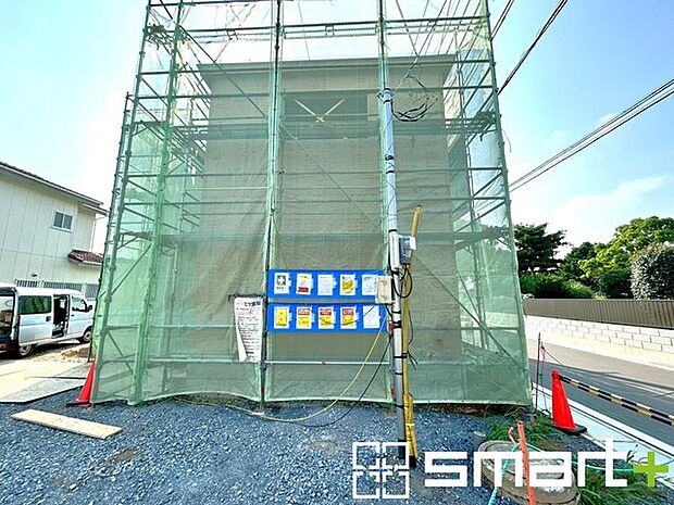 ~完成物件もご案内可能~ ・ご案内時には実際の立地に加え、同メーカー・同仕様の完成物件もご案内可能です。 ・ぜひ現地と建物をご覧いただき、具体的にイメージしてみてくださいませ。