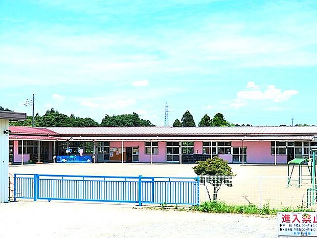 新学幼稚園(2400m)