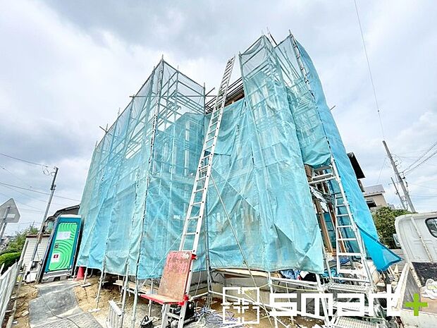 ~ご家族を守る「耐震等級3」~ ・住宅性能評価において「耐震等級3」を取得。地震に強い家であることが証明されております。 ・倒壊の恐れが低くなりますので、地震保険が半額になるメリットも。