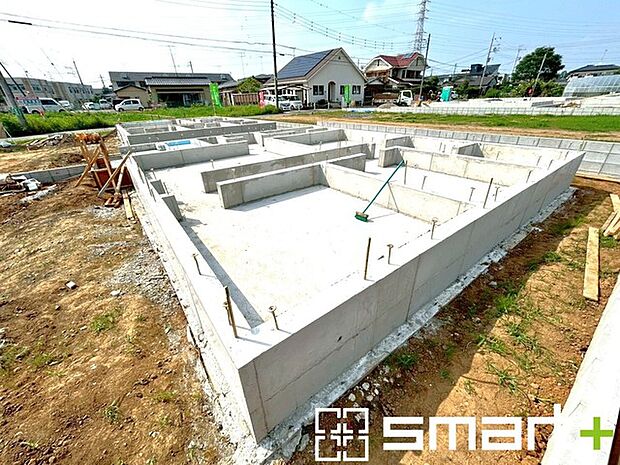 ~ご家族を守る「耐震等級3」~ ・住宅性能評価において「耐震等級3」を取得。地震に強い家であることが証明されております。 ・倒壊の恐れが低くなりますので、地震保険が半額になるメリットも。