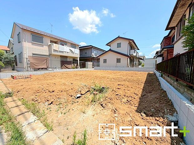 ~ご家族を守る「耐震等級3」~ ・住宅性能評価において「耐震等級3」を取得。地震に強い家であることが証明されております。 ・倒壊の恐れが低くなりますので、地震保険が半額になるメリットも。
