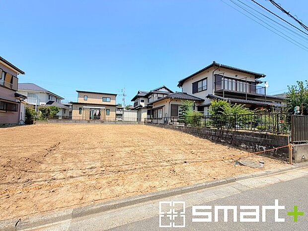 ~完成物件もご案内可能~ ・ご案内時には実際の立地に加え、同メーカー・同仕様の完成物件もご案内可能です。 ・ぜひ現地と建物をご覧いただき、具体的にイメージしてみてくださいませ。