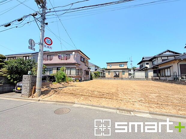 ~周辺環境もご案内いたします~ ・建物自体ももちろん大切ですが、暮らしていく上でとても大切な周辺環境。 ・ご見学時に周辺環境も併せてご案内させていただきますので、お気軽にご相談ください。